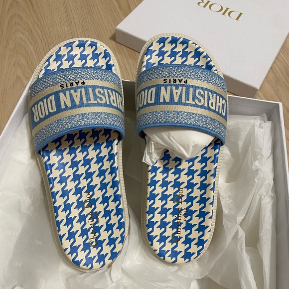Dior Women's blue Dway Canvas Sandal slides. Size 40. NIB - Picture 1 of 6